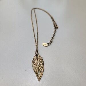 Vintage ND 18K Gold Plated Silver Leaf Pendant Necklace Gold Botanical